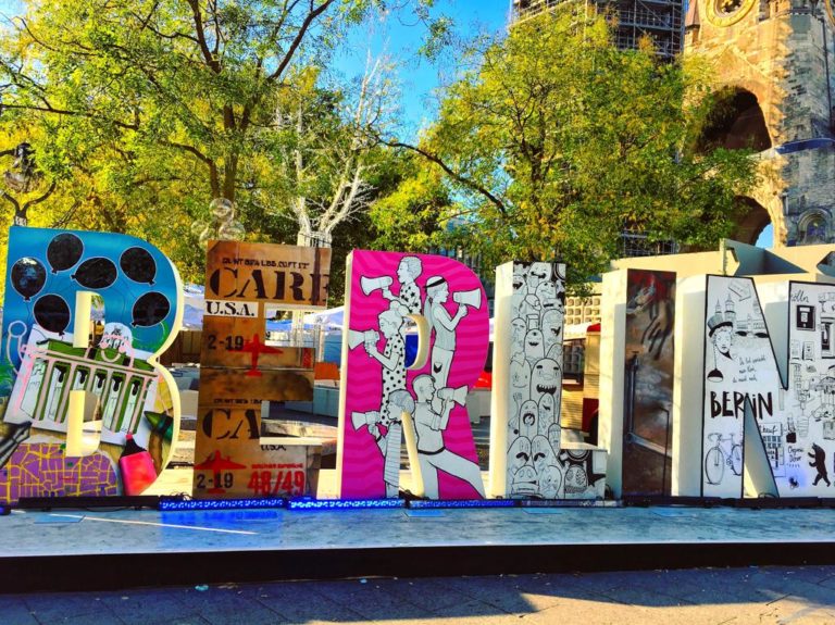 Berlin Graffiti Breischeidplatz